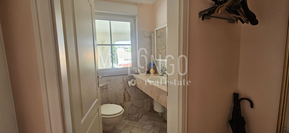 Hiša Pješčana Uvala, Medulin, 380m2