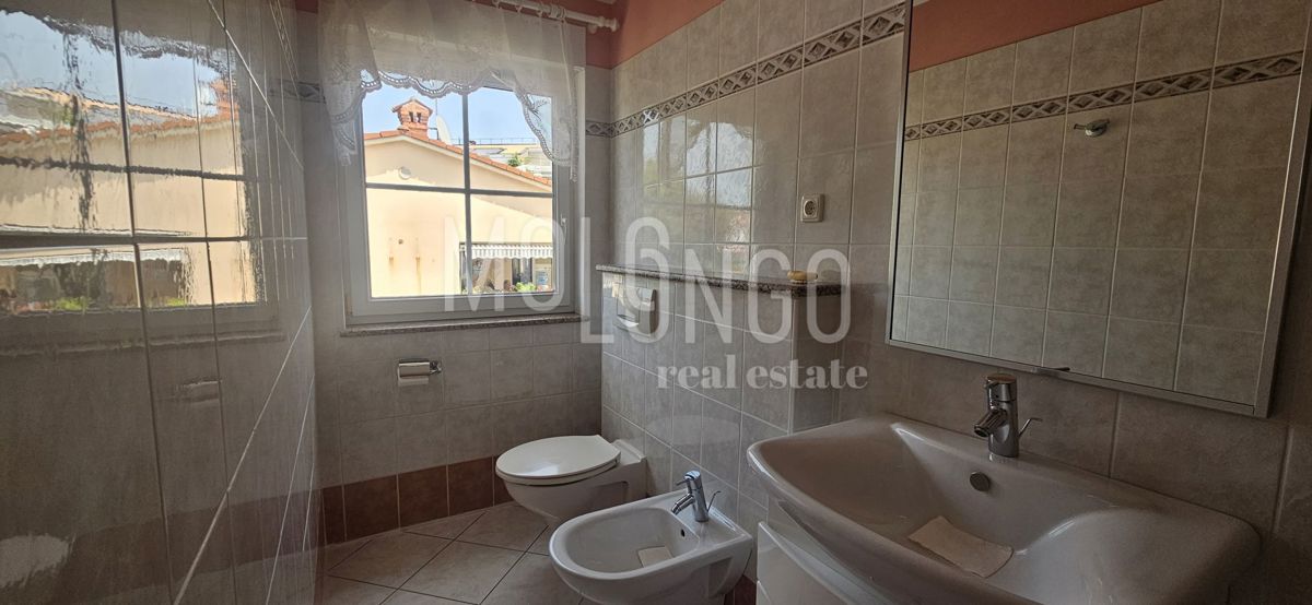 Hiša Pješčana Uvala, Medulin, 380m2