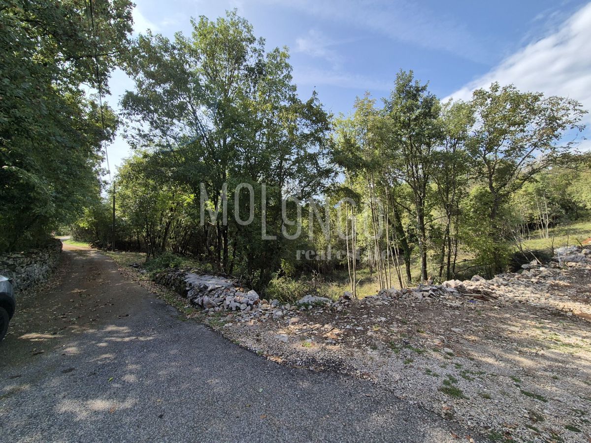 Zemljišče Brnčići, Kastav, 1.038m2