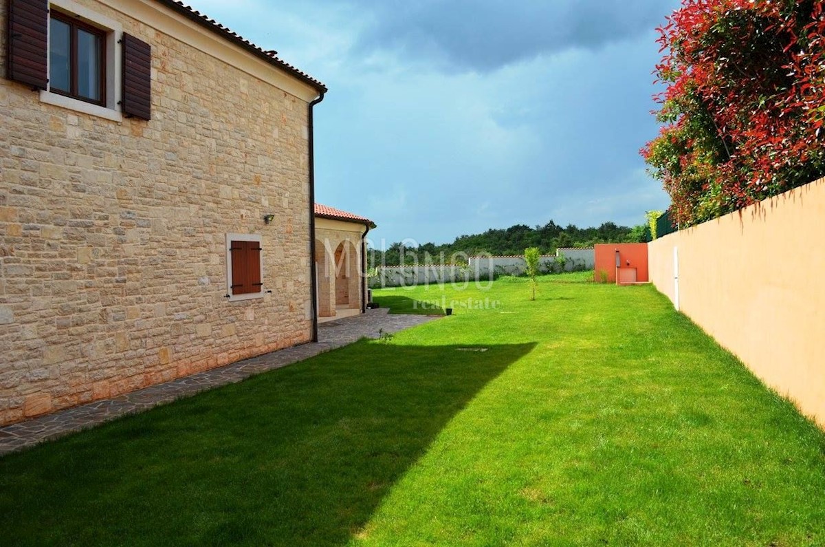 Hiša Kringa, Tinjan, 250m2