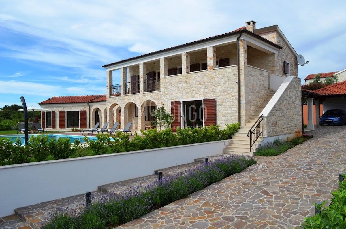 Hiša Kringa, Tinjan, 250m2