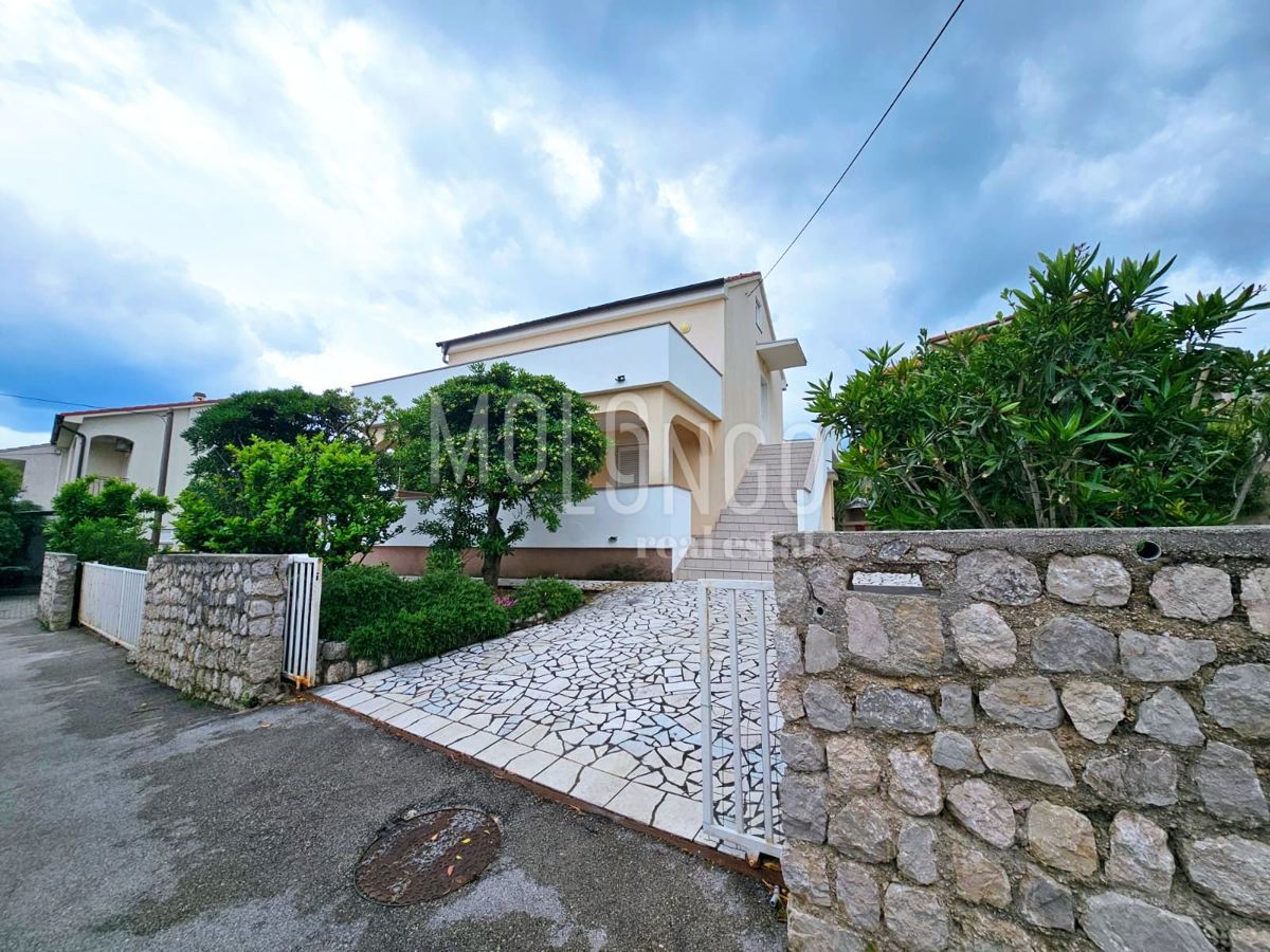 Stanovanje/apartma Šilo, Dobrinj, 80m2