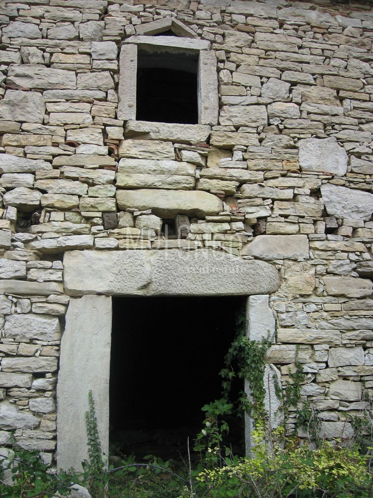 Hiša Buzet, 117m2