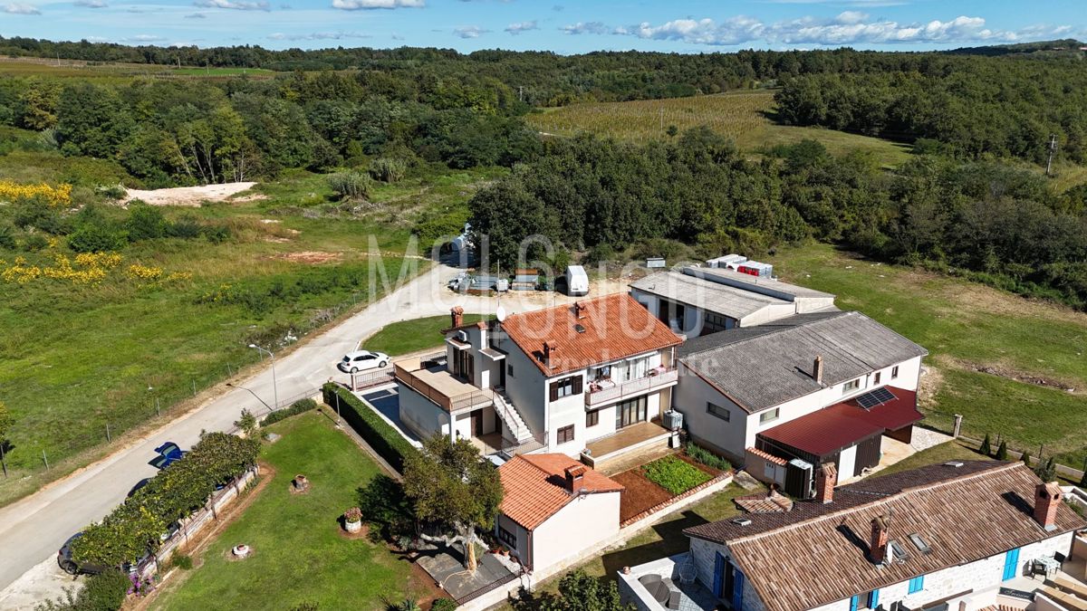 Hiša Markovac, Višnjan, 270m2