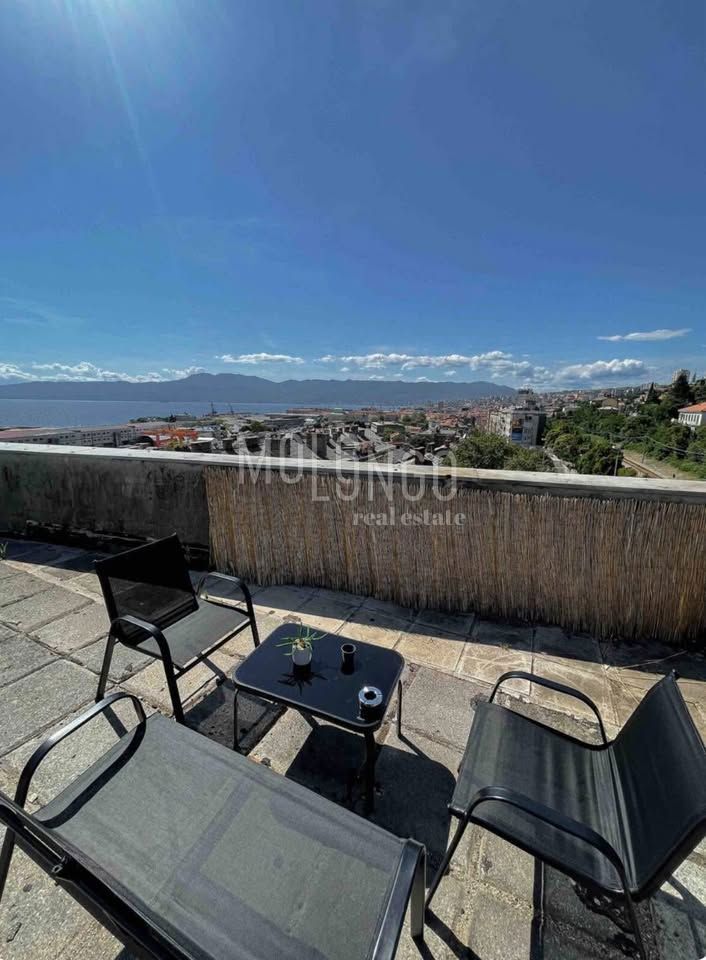 Stanovanje/apartma Pećine, Rijeka, 106m2