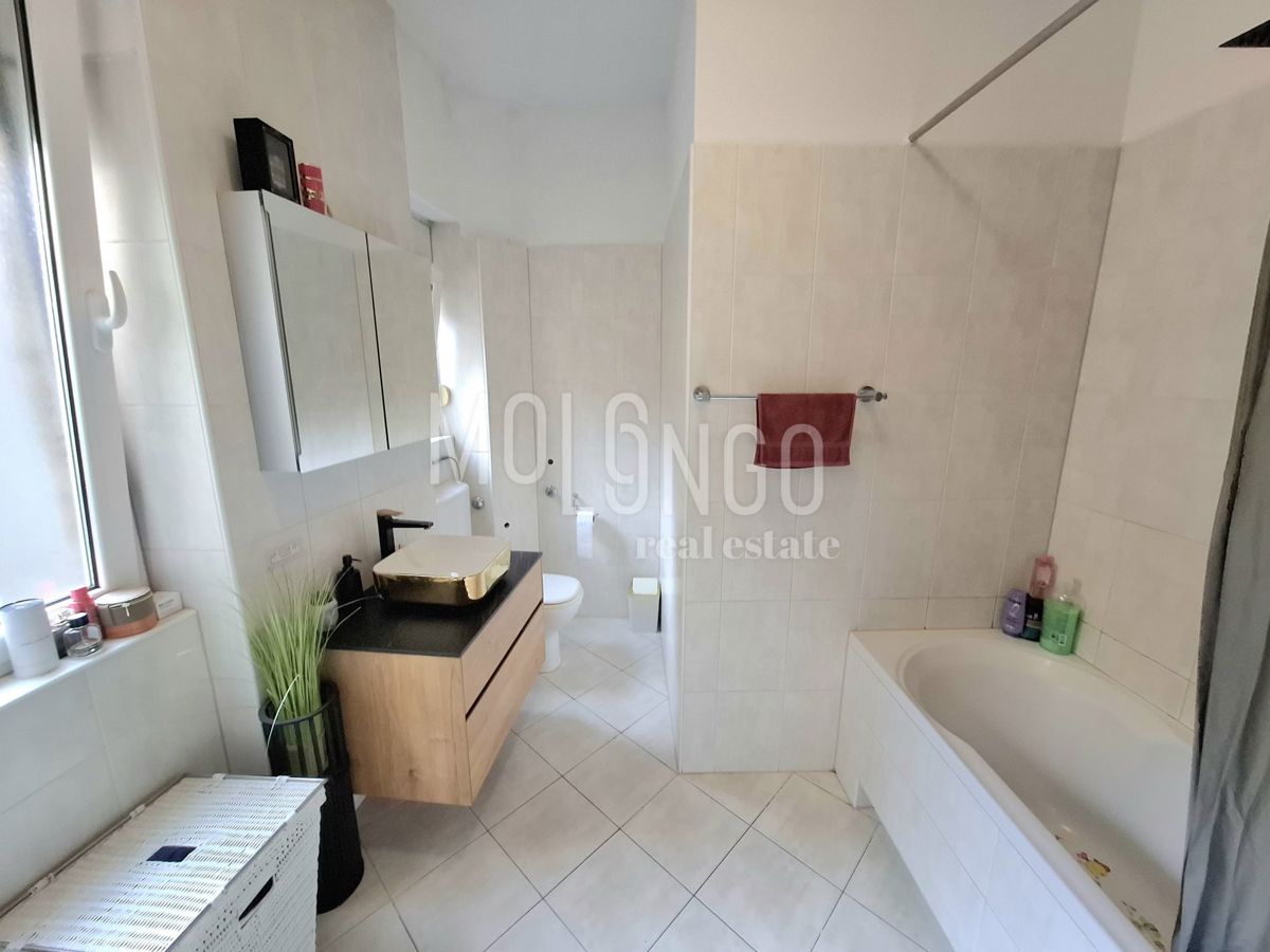 Stanovanje/apartma Pećine, Rijeka, 106m2