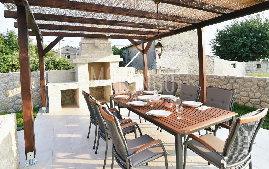 Hiša Linardići, Krk, 350m2