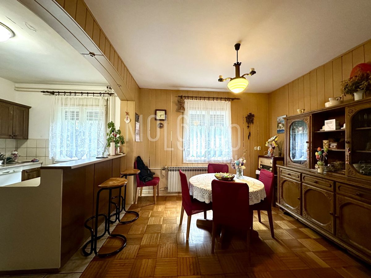 Stanovanje/apartma Kraljevica, 153,41m2