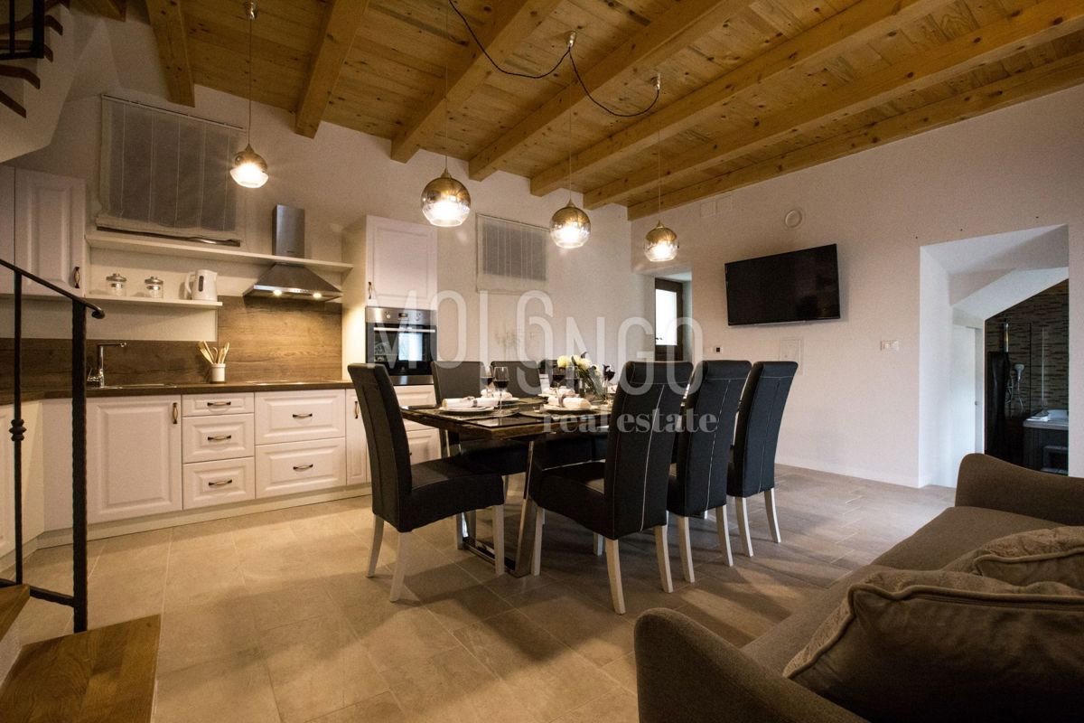 Hiša Buzet, 150m2