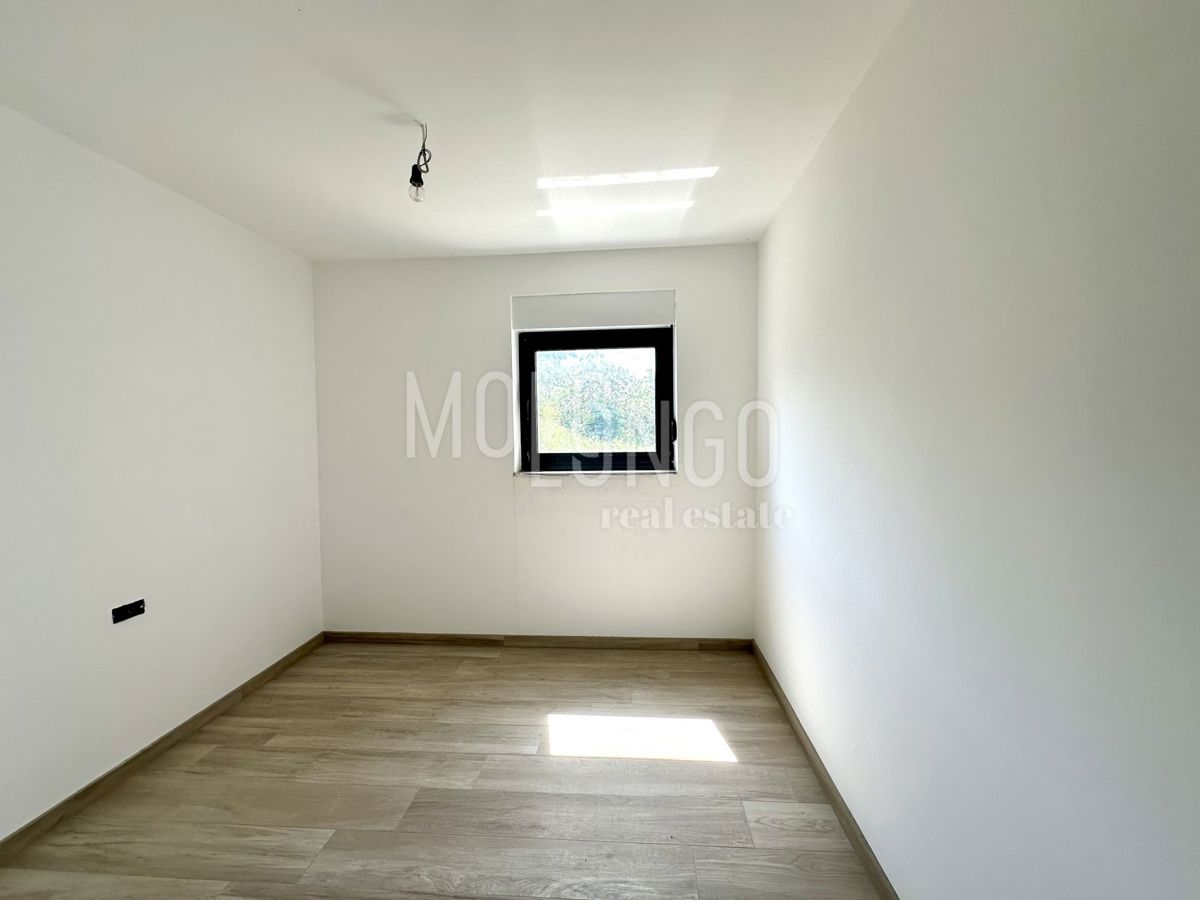 Hiša Donja Drenova, Sveti Ivan Zelina, 300,19m2
