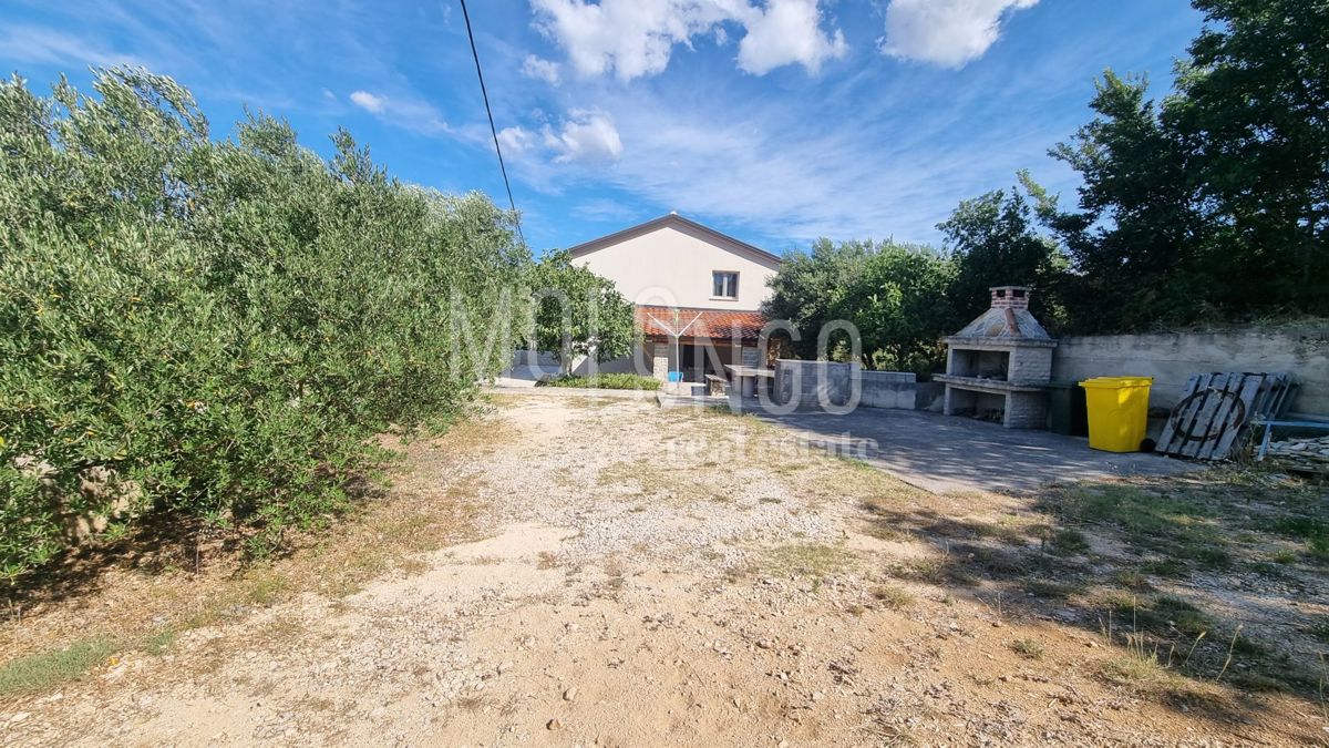 Hiša Kruševo, Obrovac, 122m2