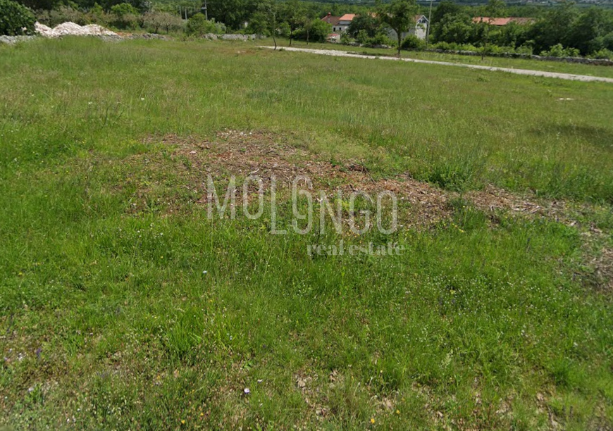 Zemljišče Sveti Lovreč, 638m2