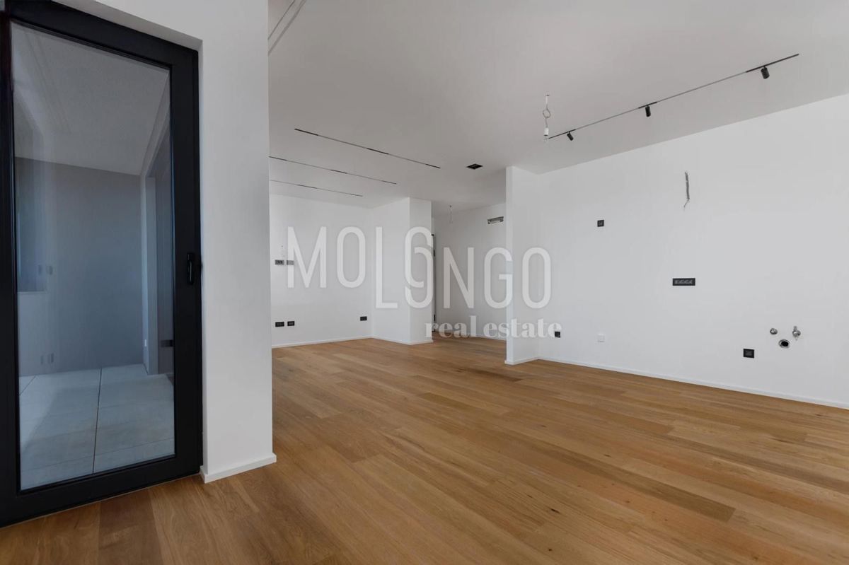 Stanovanje/apartma Lovran, 570m2