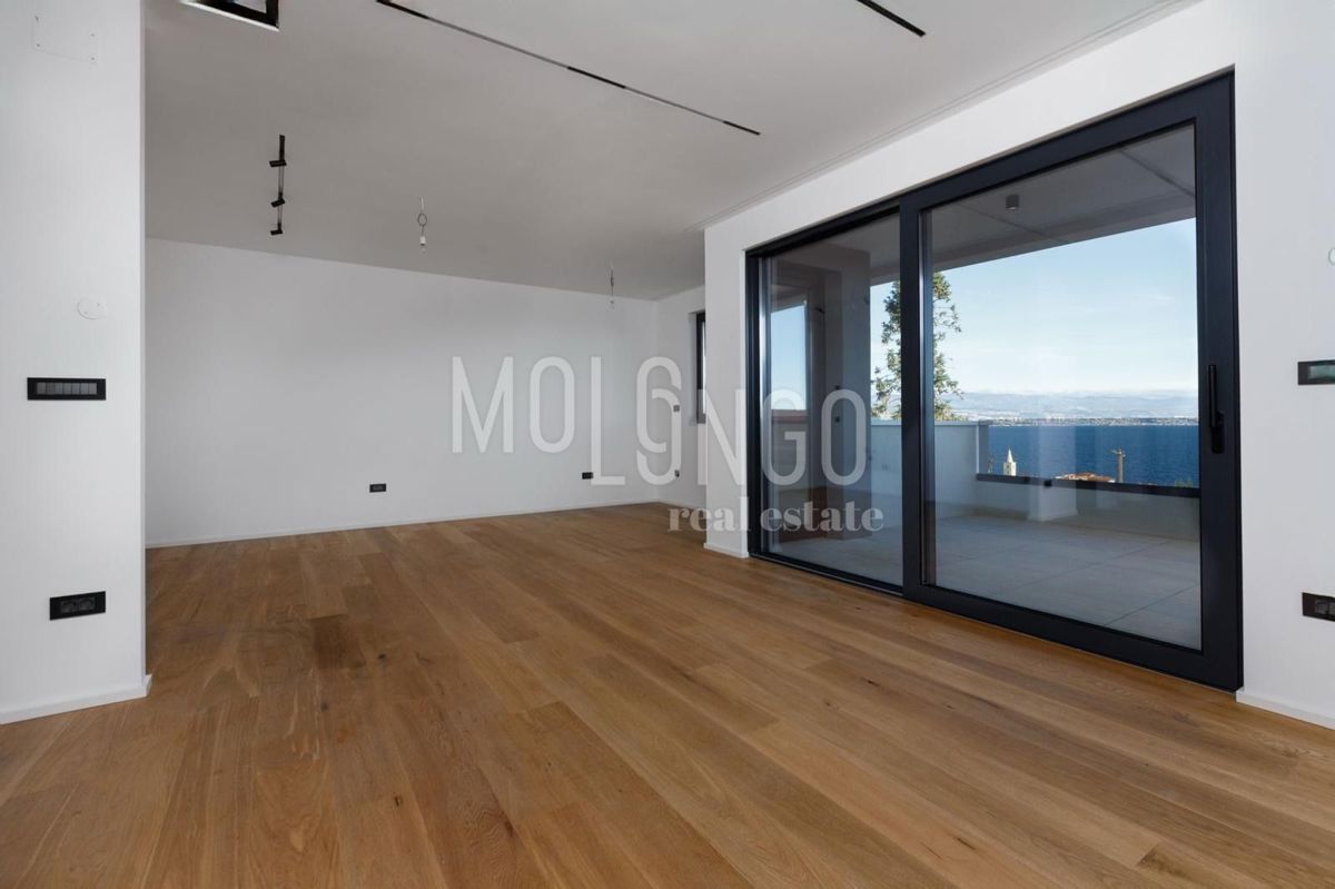 Stanovanje/apartma Lovran, 570m2