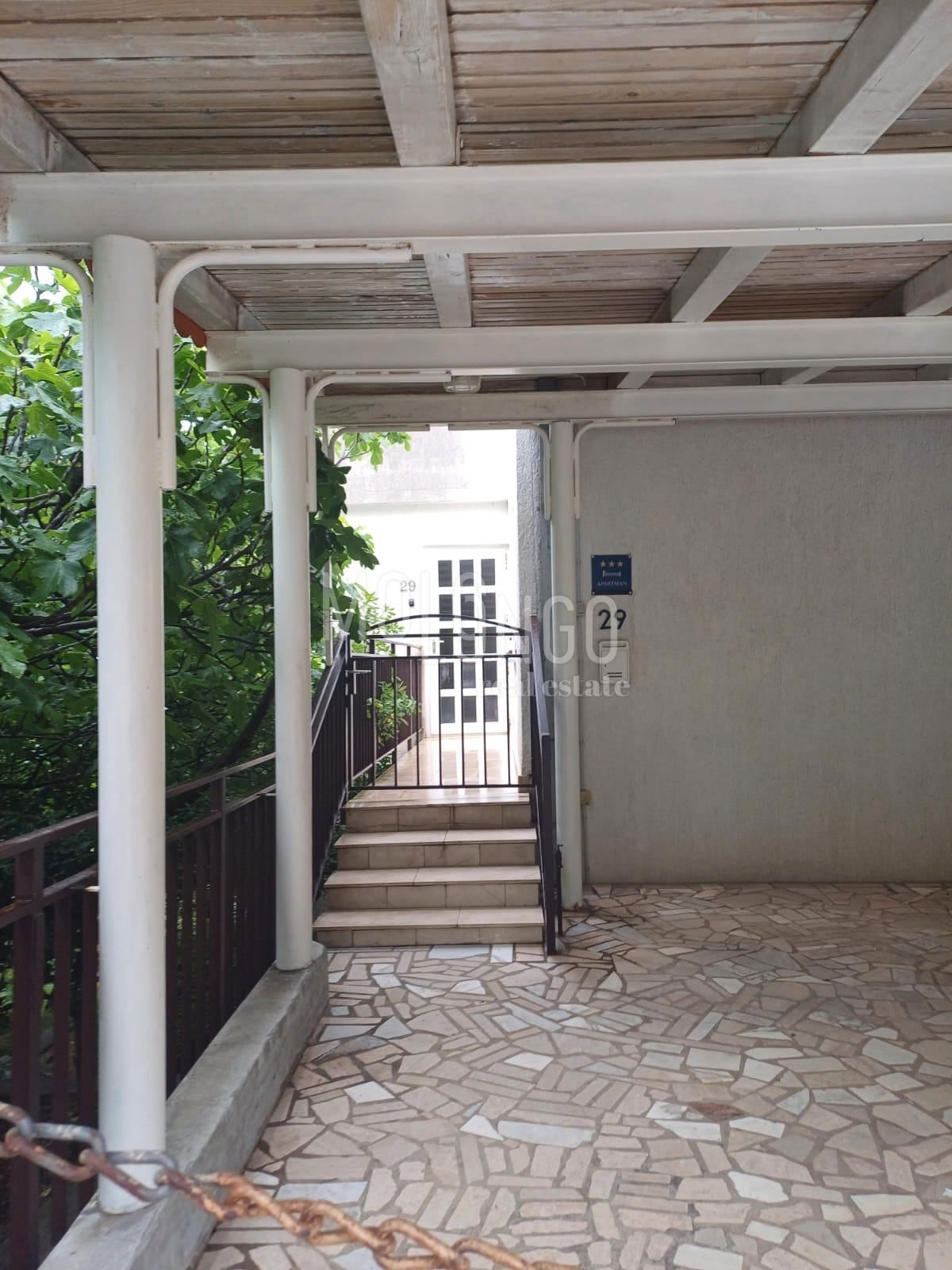 Hiša Klenovica, Novi Vinodolski, 100m2