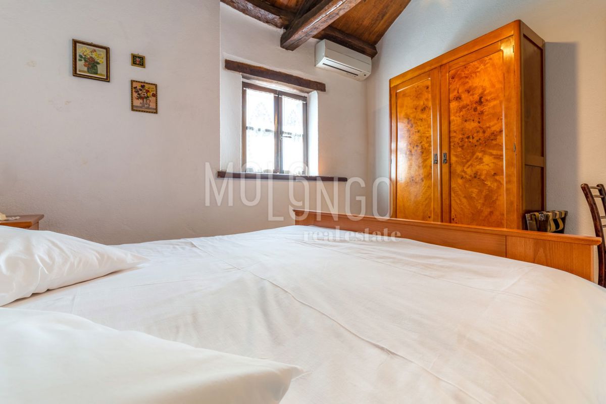 Hiša Gračišće, 400m2