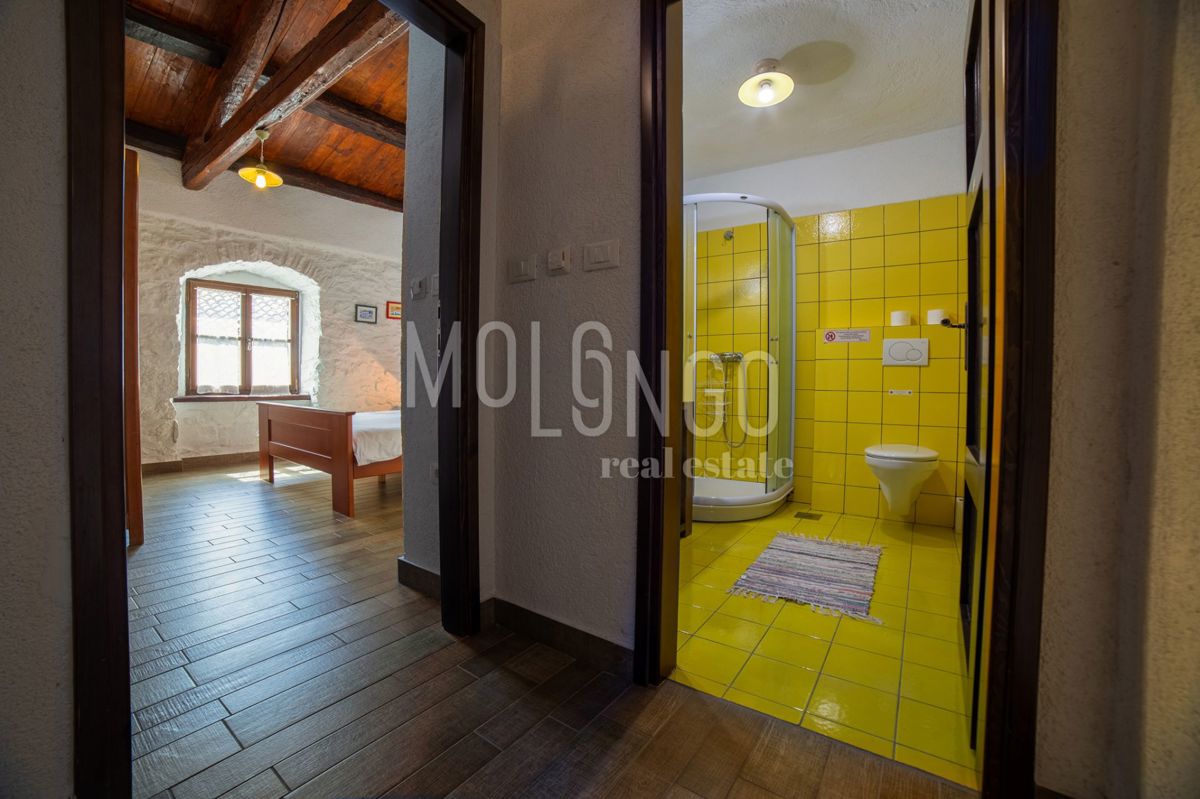 Hiša Gračišće, 400m2