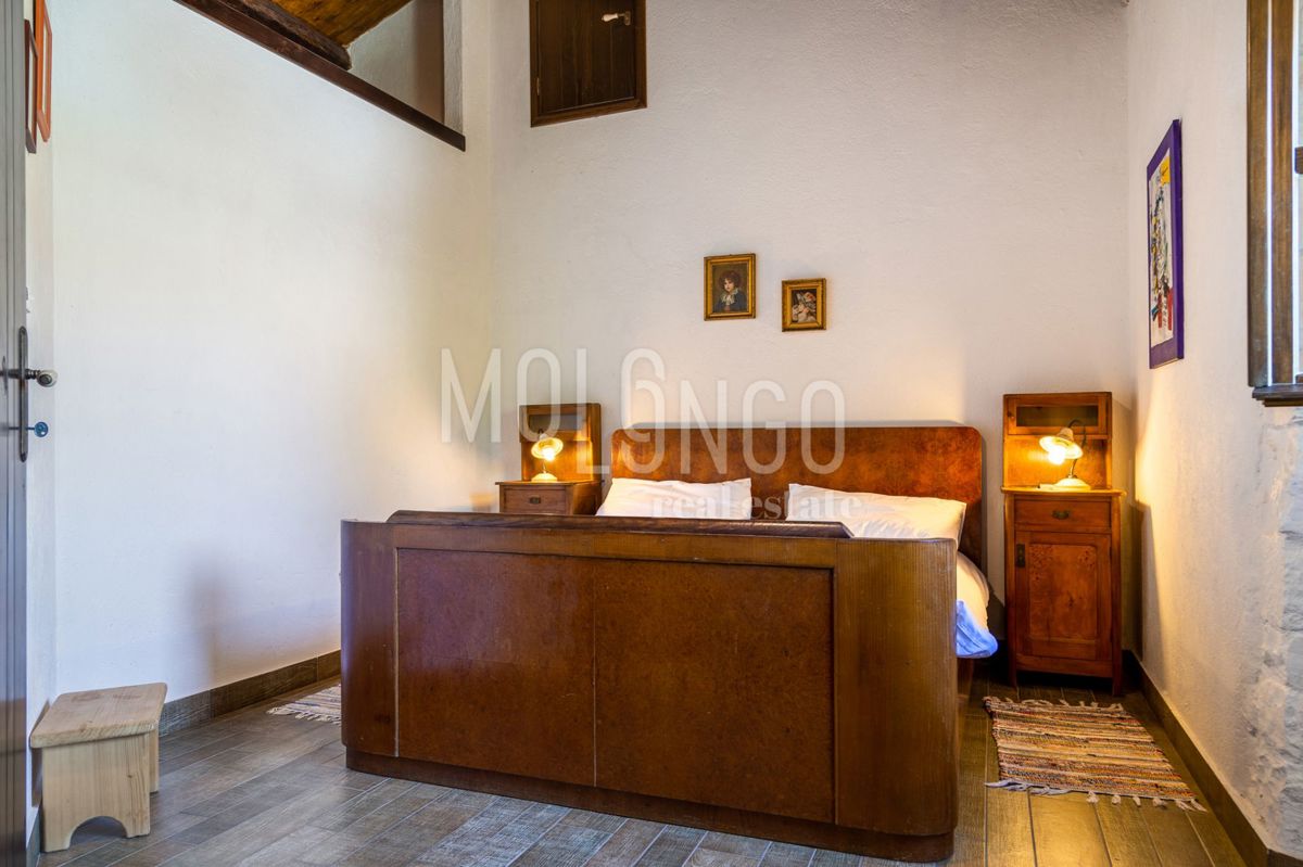 Hiša Gračišće, 400m2