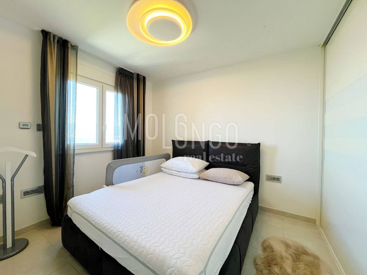 Stanovanje/apartma Drenova, Rijeka, 77m2