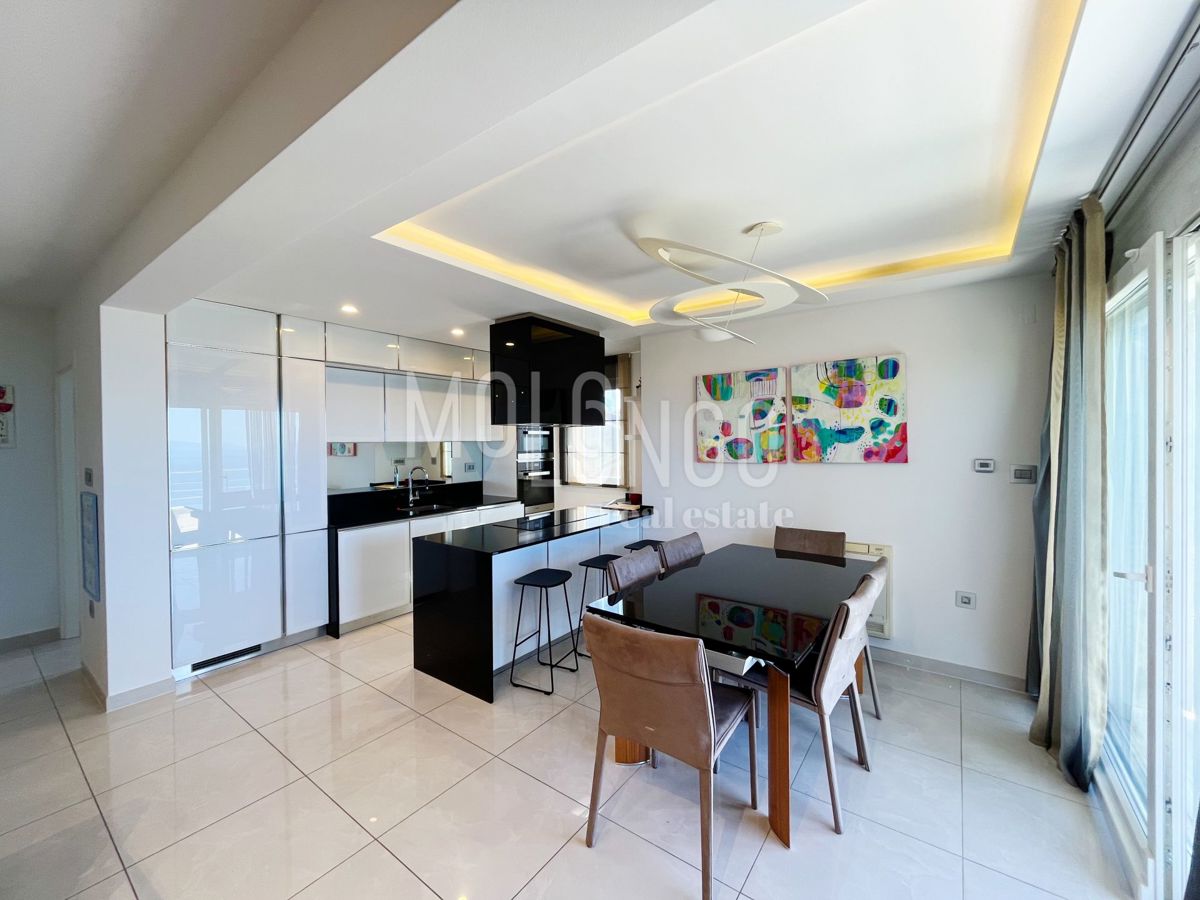 Stanovanje/apartma Drenova, Rijeka, 77m2