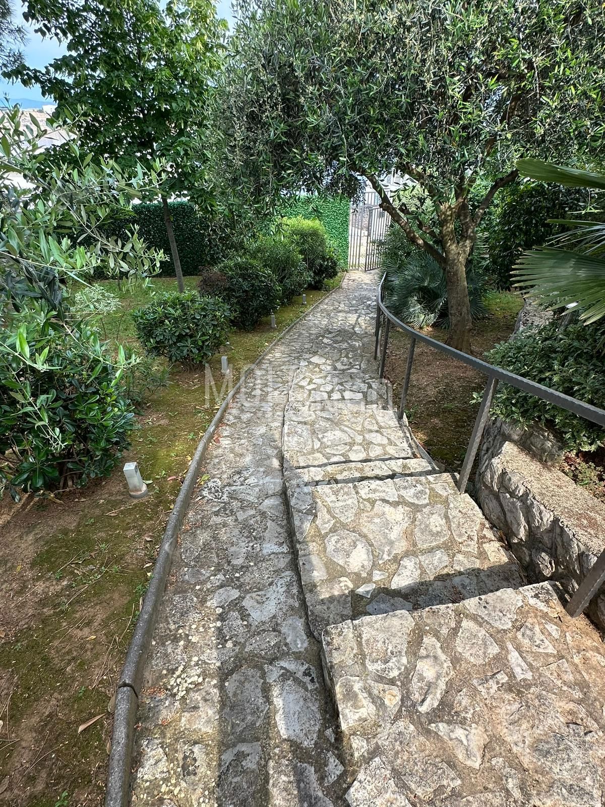 Hiša Omišalj, 160m2