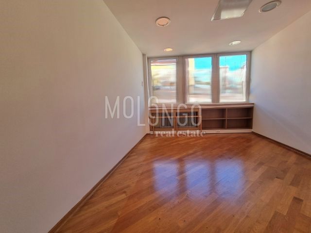 Poslovni prostor Brajda, Rijeka, 107m2