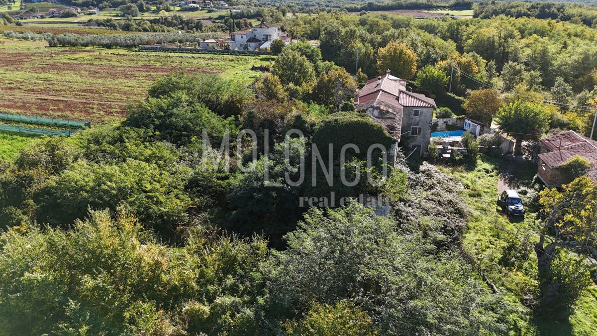 Zemljišče Vižinada, 5.000m2