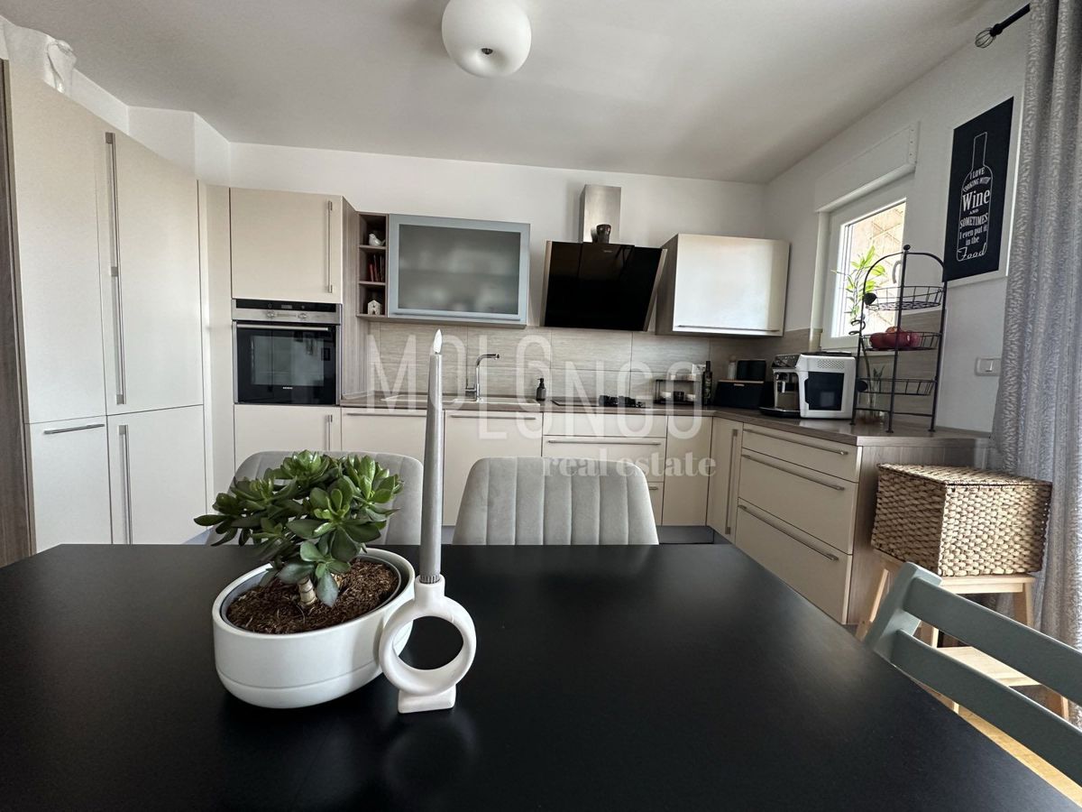 Stanovanje/apartma Viškovo, 94m2