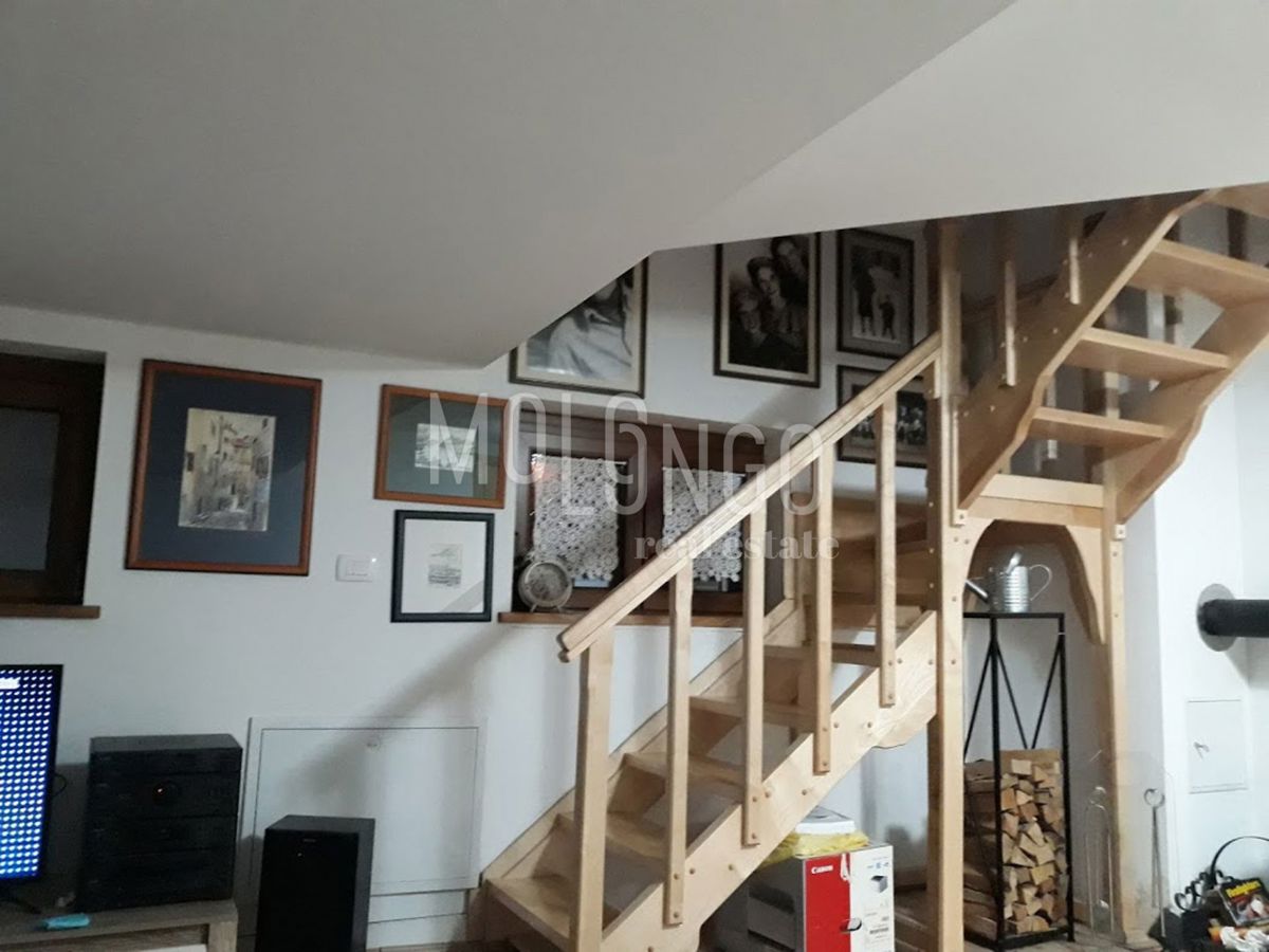 Hiša Mrkopalj, 208m2