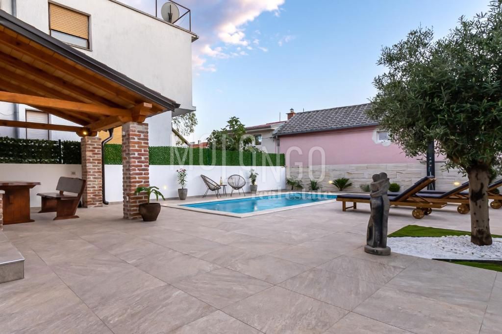 Hiša Novi Vinodolski, 110m2