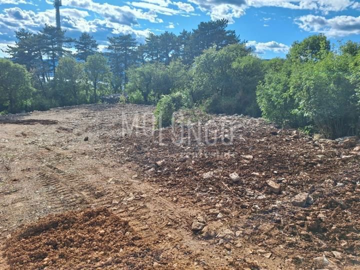 Zemljišče Martinkovac, Rijeka, 1.800m2