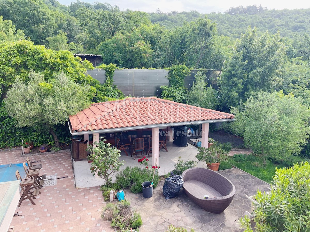 Hiša Škurinje, Rijeka, 240m2