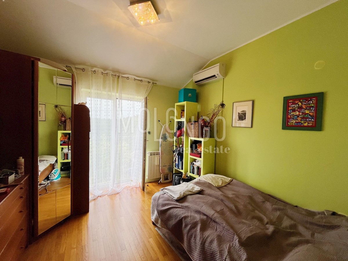 Hiša Škurinje, Rijeka, 240m2