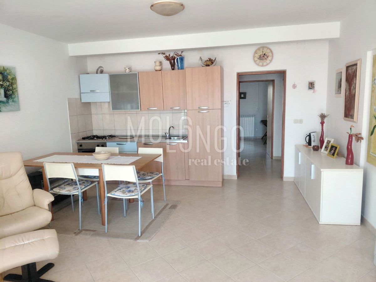 Stanovanje/apartma Duga Uvala, Marčana, 74,88m2