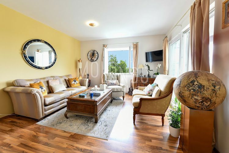 Hiša Grižane-Belgrad, Vinodolska Općina, 278,08m2