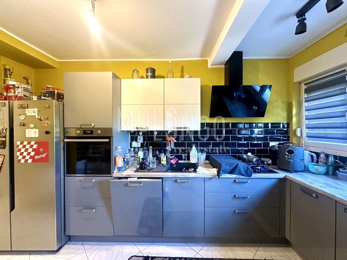 Stanovanje/apartma Kantrida, Rijeka, 83m2