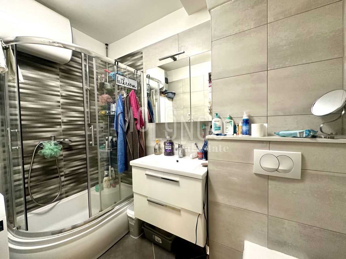 Stanovanje/apartma Kantrida, Rijeka, 83m2