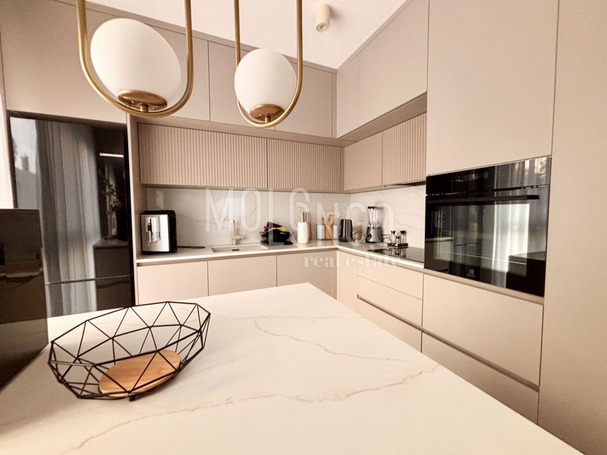 Hiša Omišalj, 185m2