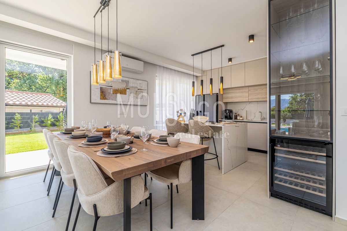 Hiša Omišalj, 191m2