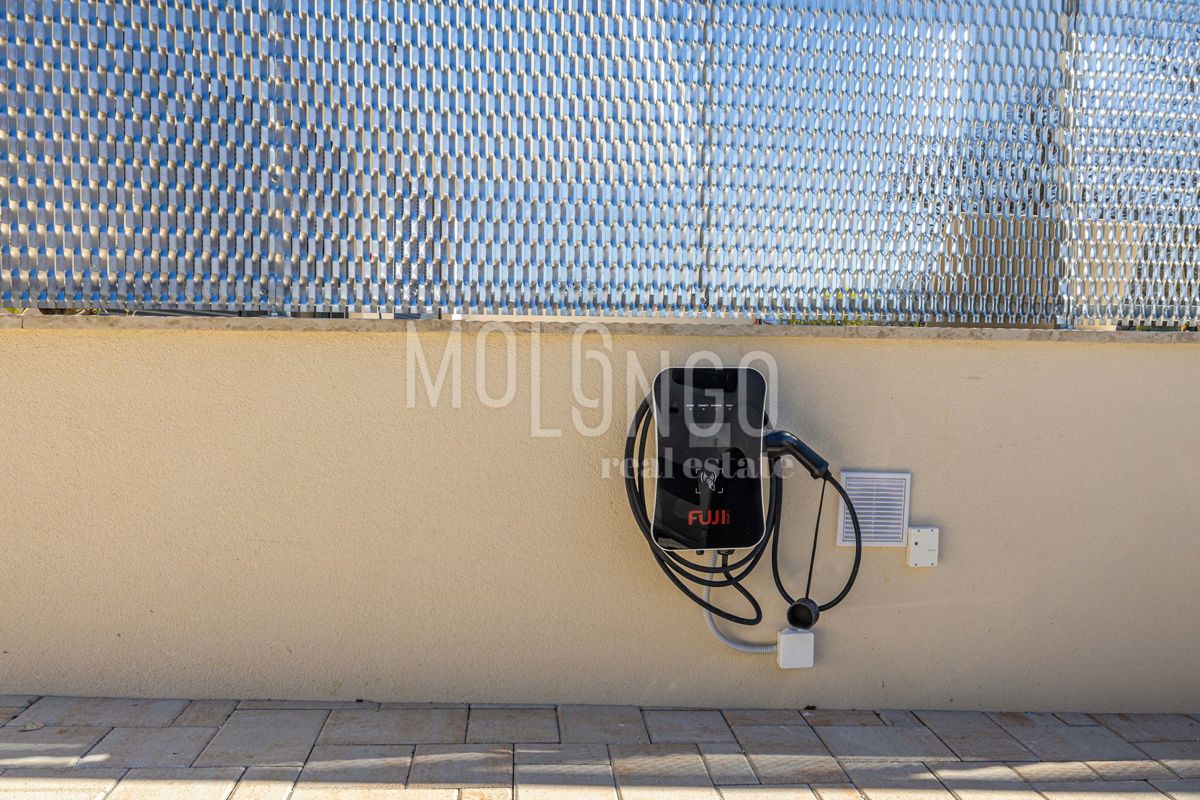 Hiša Omišalj, 191m2