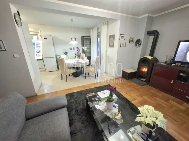 Stanovanje/apartma Sroki, Viškovo, 85m2