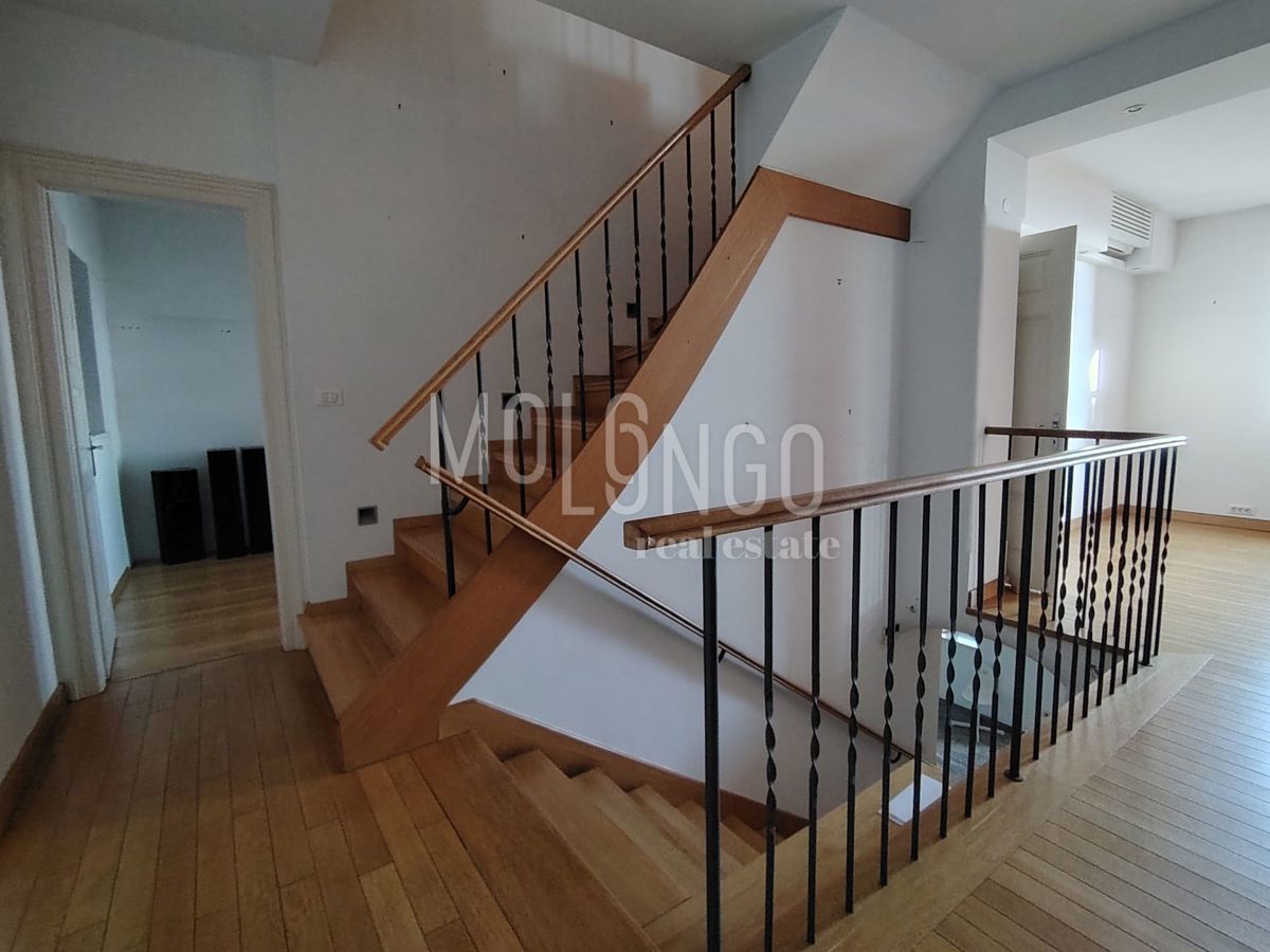 Hiša Pobri, Opatija - Okolica, 360m2