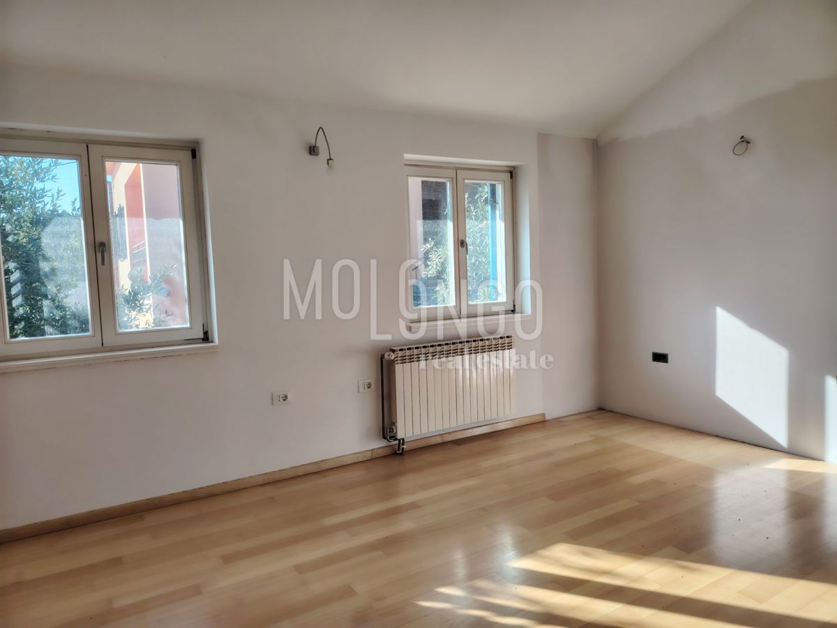 Hiša Pobri, Opatija - Okolica, 360m2