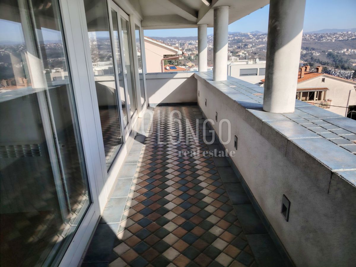 Hiša Pobri, Opatija - Okolica, 360m2