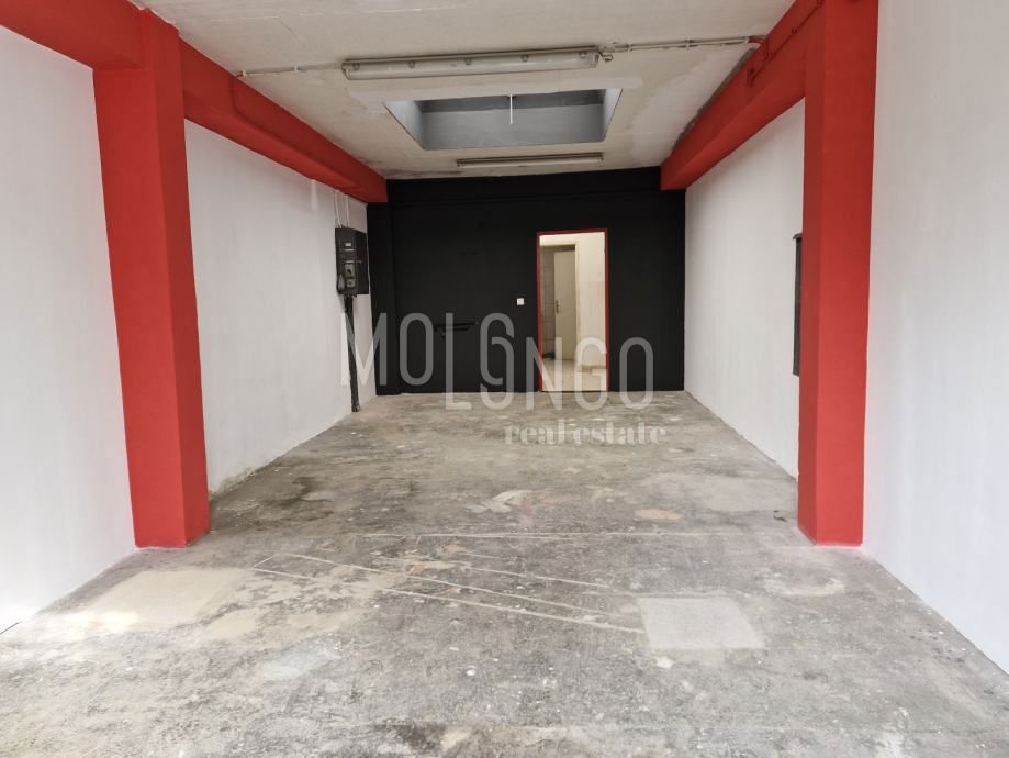 Poslovni prostor Kantrida, Rijeka, 177m2