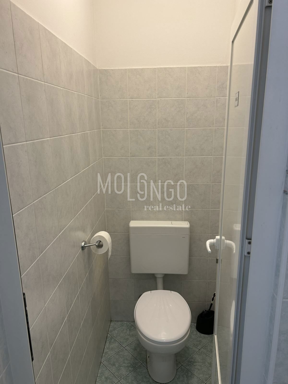 Poslovni prostor Škurinje, Rijeka, 328m2