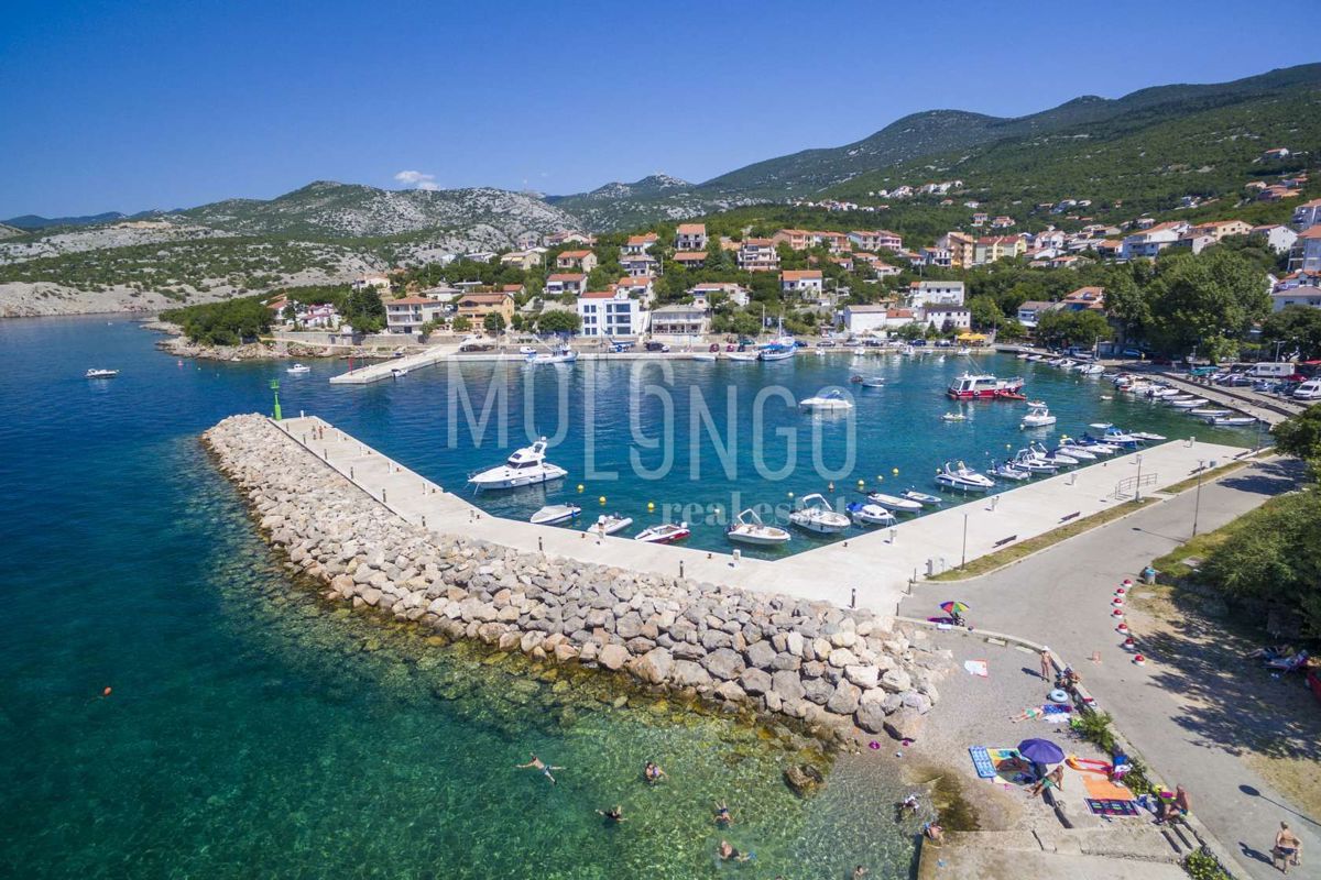 Zemljišče Klenovica, Novi Vinodolski, Da, 365m2