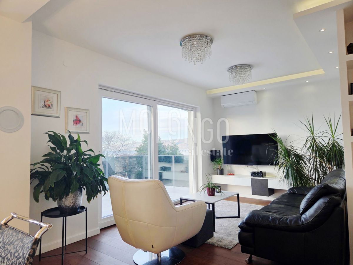 Stanovanje/apartma Turnić, Rijeka, 117,59m2