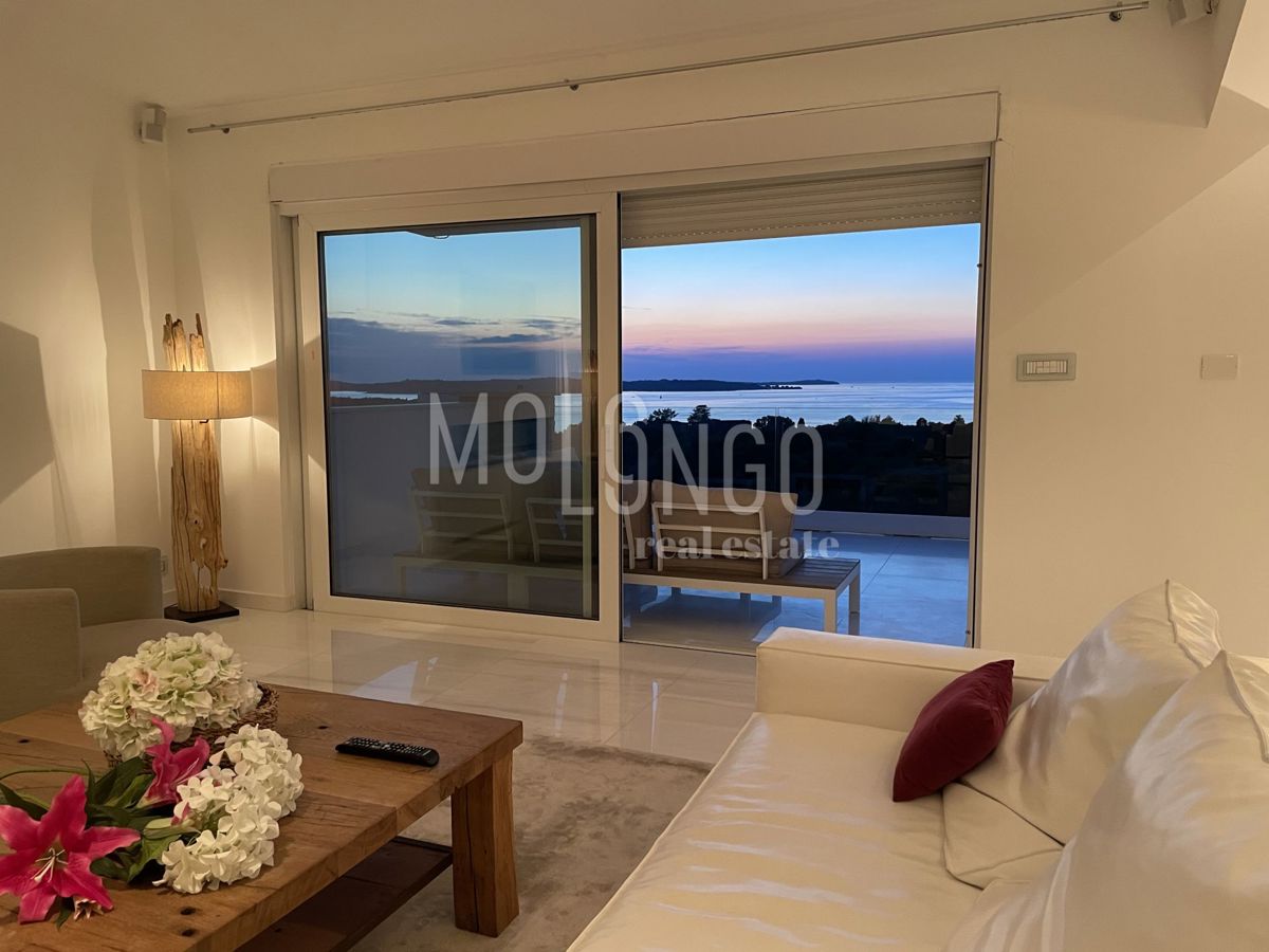 Stanovanje/apartma Štinjan, Pula, 171,10m2