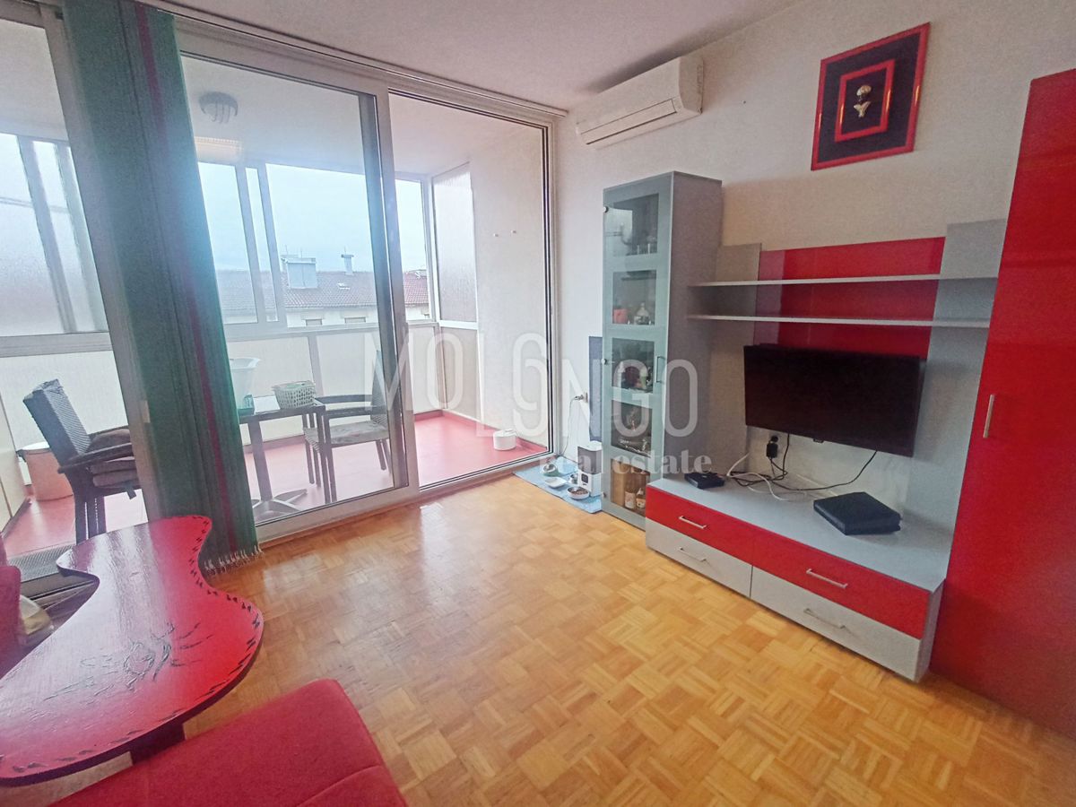 Stanovanje/apartma Hosti, Rijeka, 74,04m2